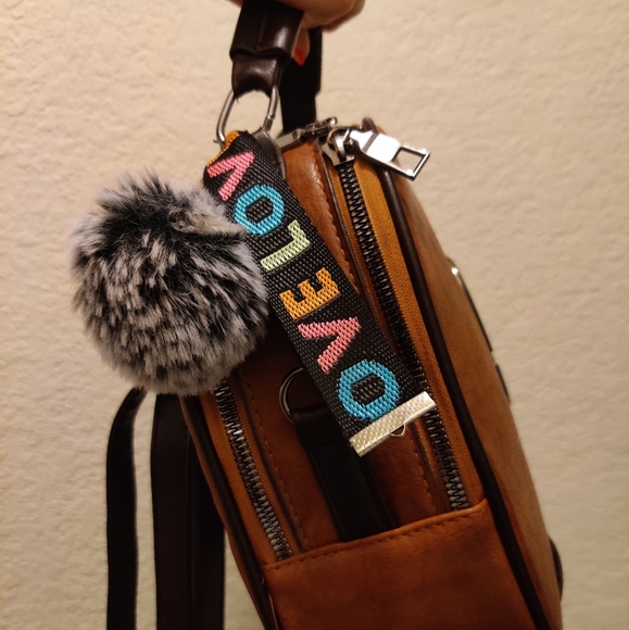 Super CUTE backpack Purse! - Picture 2 of 6